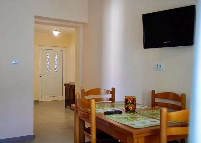 Chris 公寓 卡萨米尔